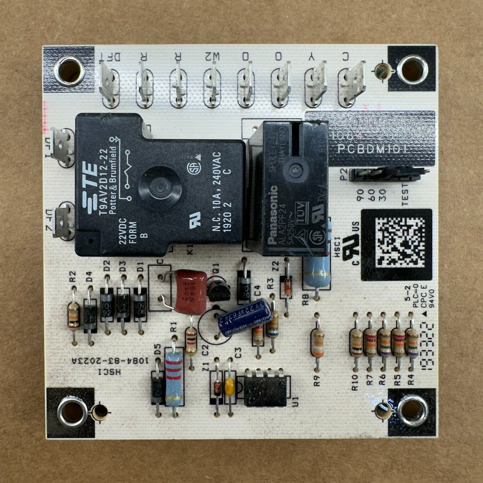 Goodman PCBDM101S Defrost Control Timer Board 1084-200D 30 V 3718M214913 NEW