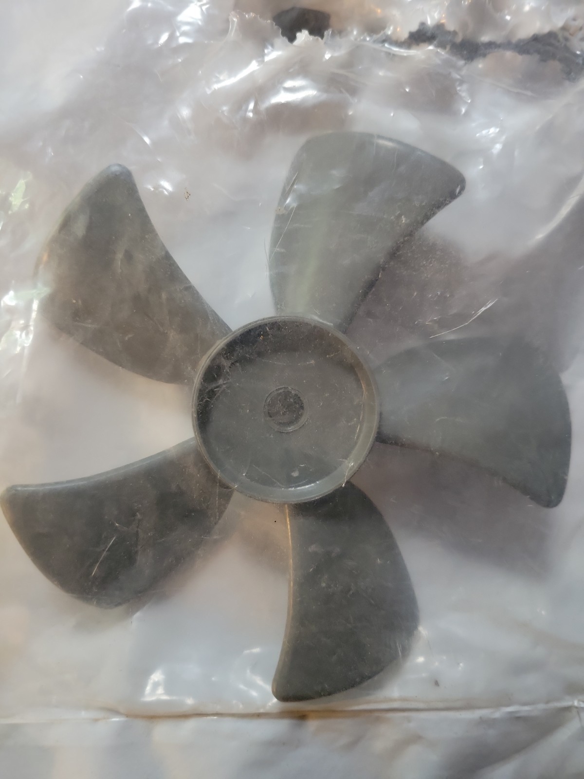 DAYTON 5JLN2 Propeller,Dia 5 In,Bore Dia 5/16 In PK 10