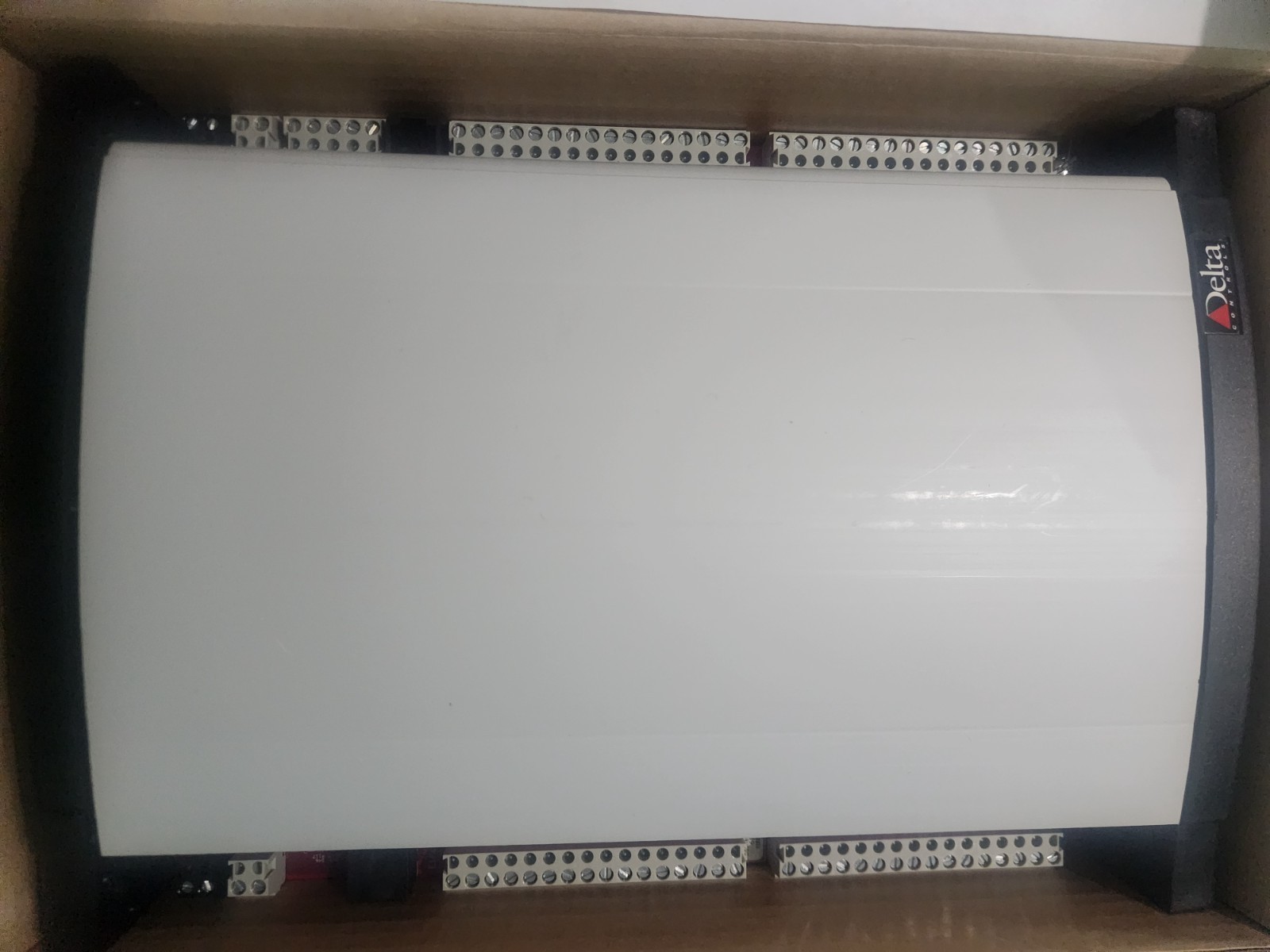 “New-Open Box” DELTA CONTROLS DSC-1616E