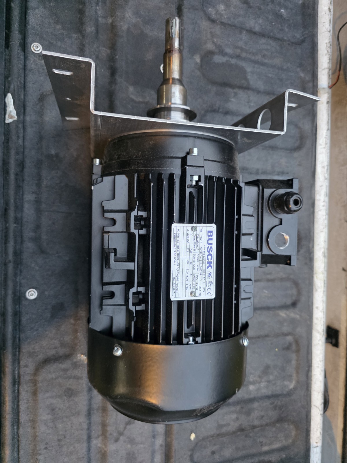 ​BUSCK 3HP 3-Phase Electric Motor T 100L1-4 2.2kW 1760 RPM 208-220V TEFC IE3