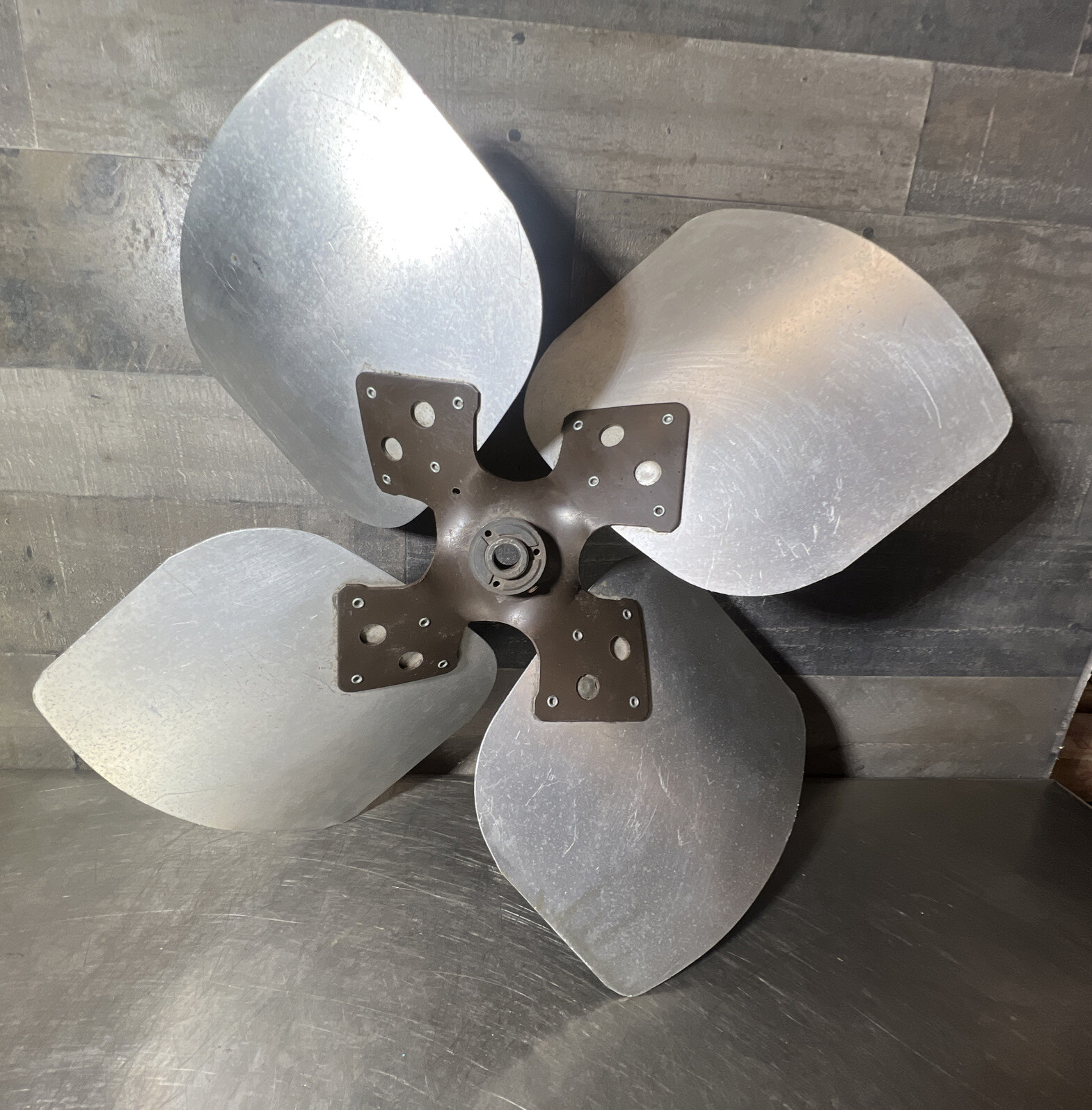 Nos Surplus PHILIPS REPLACEMENT PROPELLER FAN BLADE 22 inch 33 PITCH 4 Blades