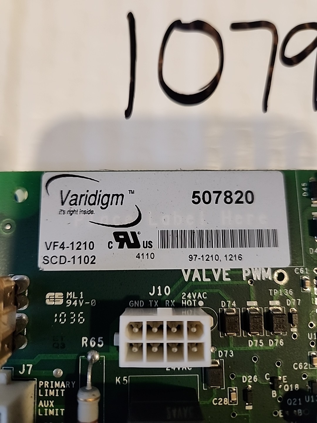 York Luxaire VARIDIGM 507820 Control Board VF4-1210 SCD-1102