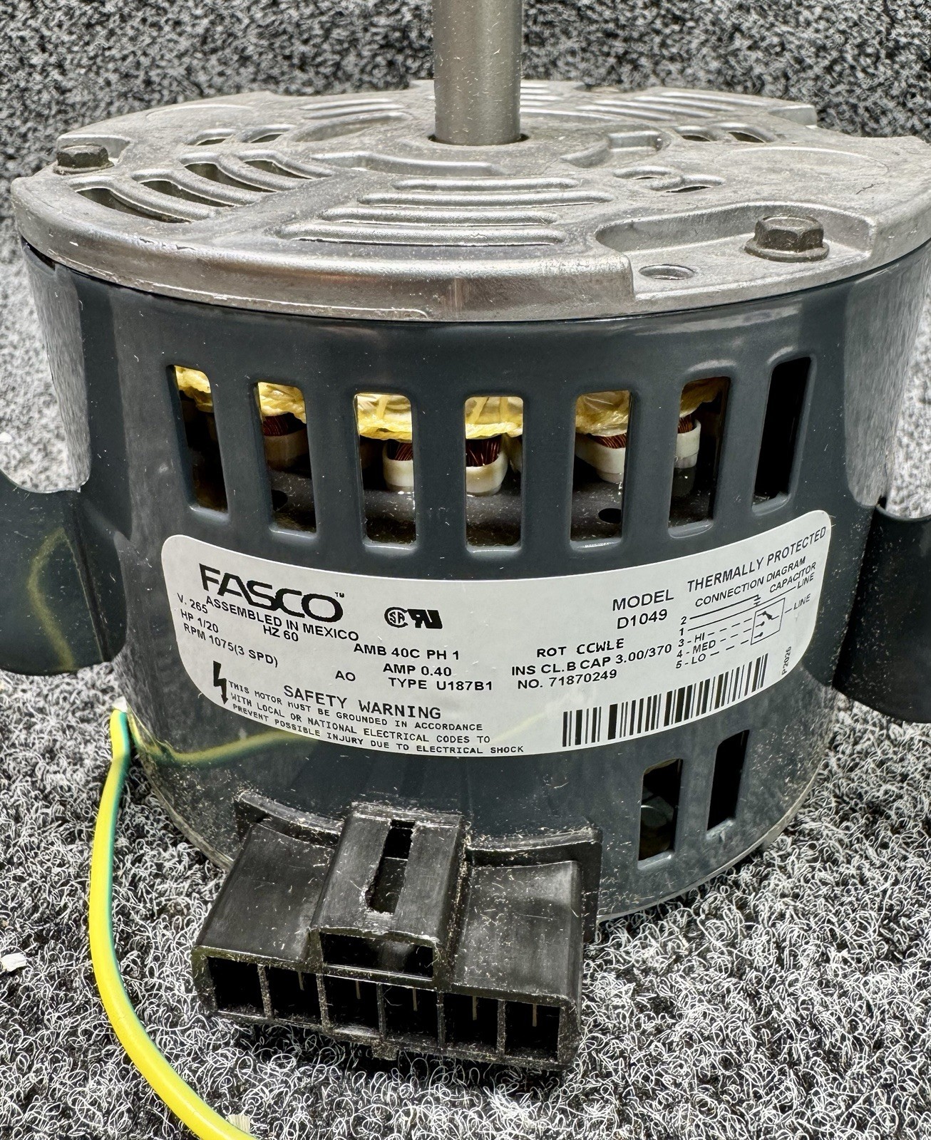 FASCO D1049 OEM Condenser Fan Motor 265V, 1/20 HP, 3 Speeds
