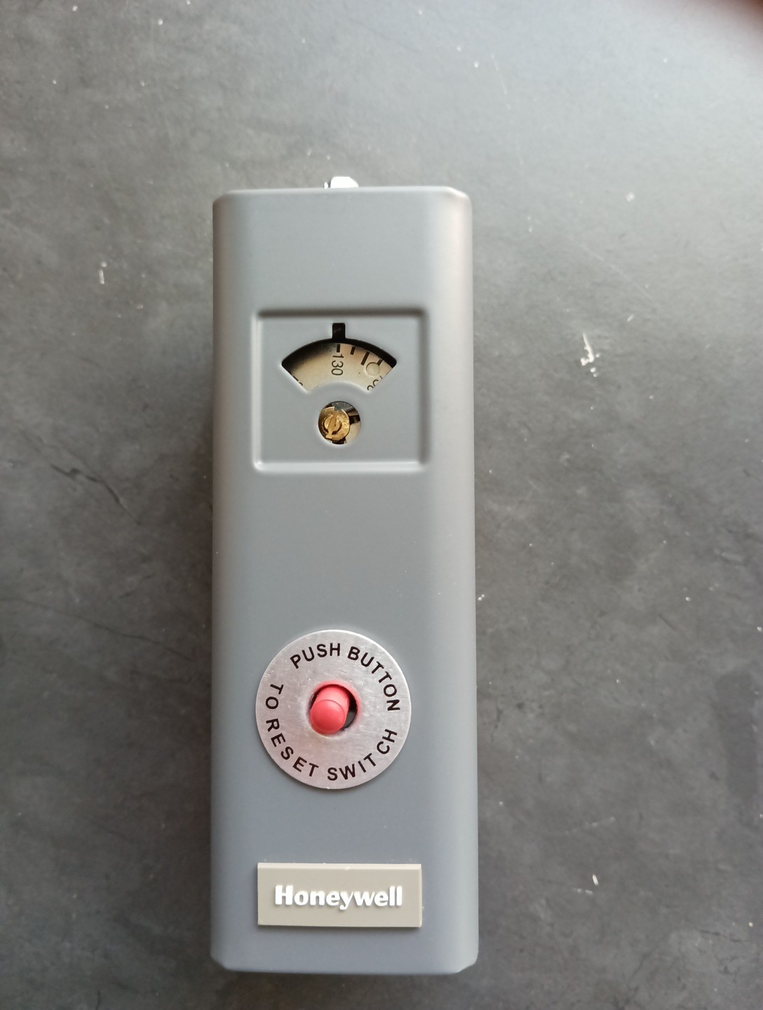 Honeywell L4006E1109 High Limit, Manual Aquastat Controller 130°F to 270°F