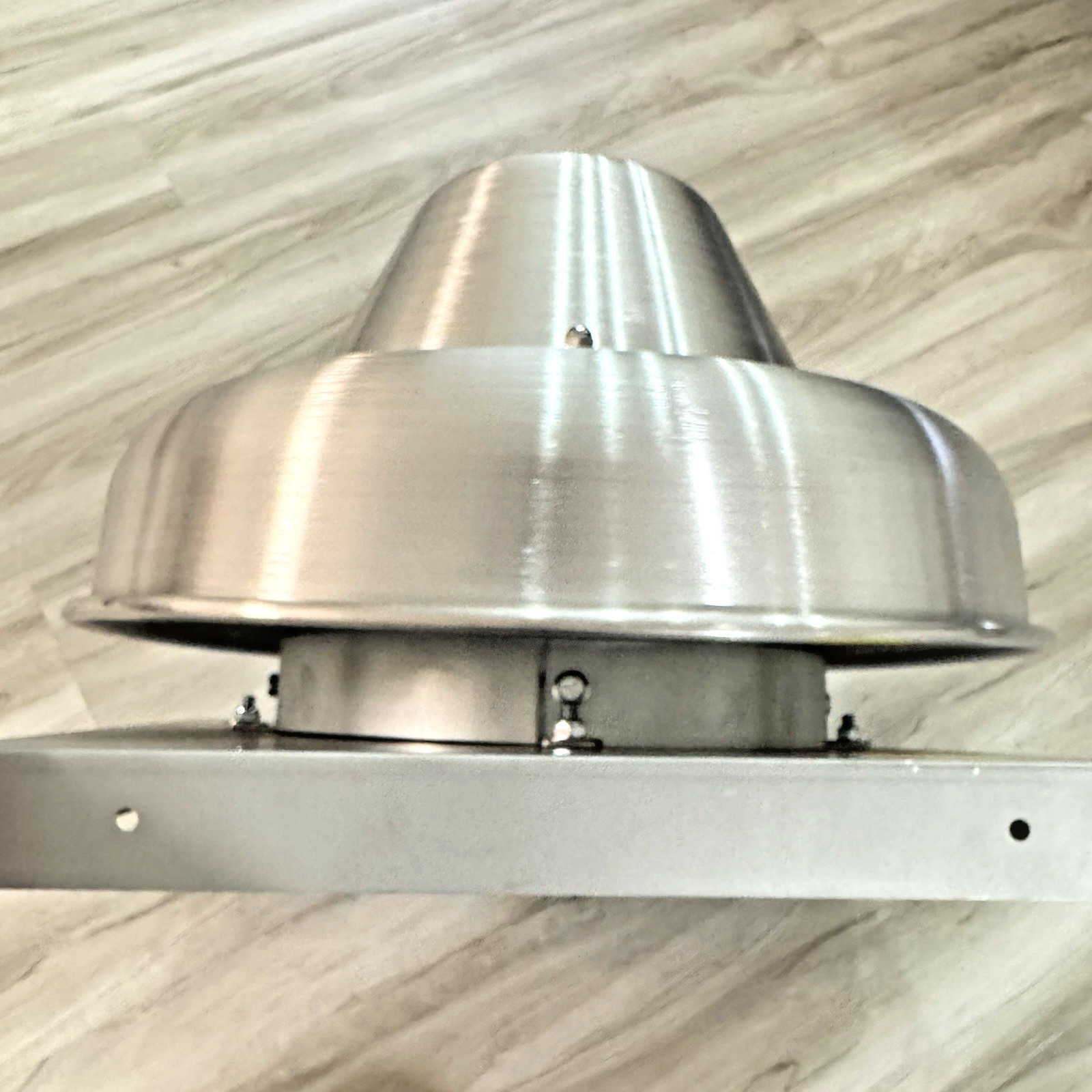 Direct Drive Centrifugal Downblast Roof Mounted Exhaust Fan 19″ Base Industrial