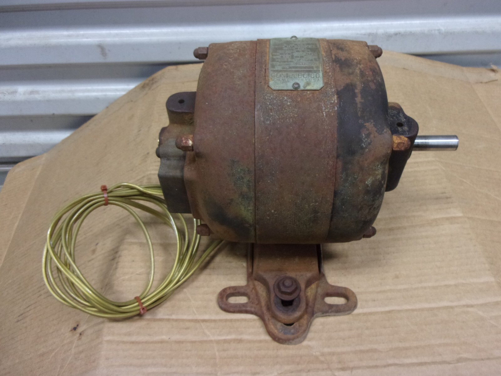 Vtg GE 1/4 HP Electric Motor 1725 Rpm 110 Vac Scroll Saw 1/2″ Shaft Cast Iron US