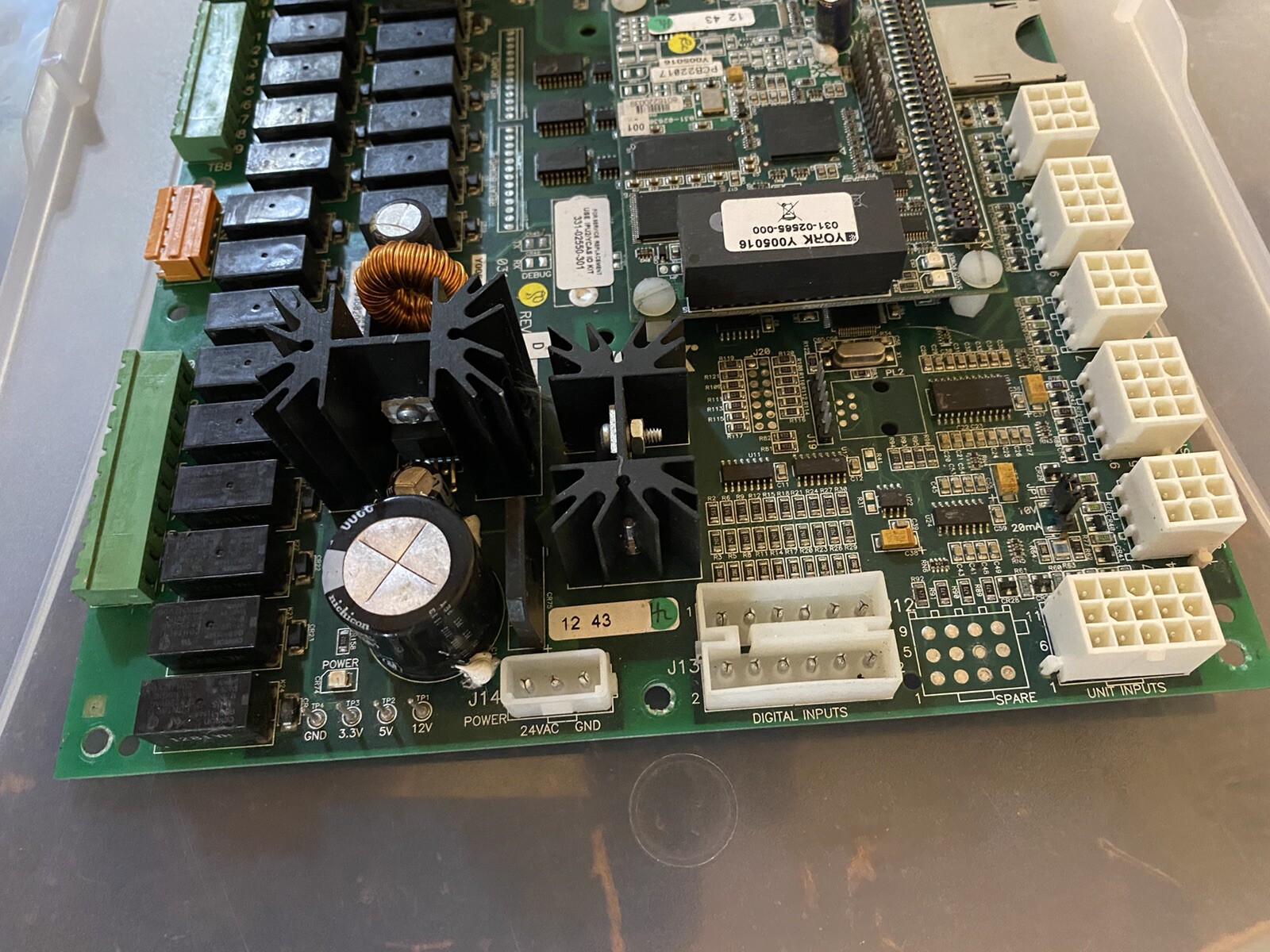 Parts or Repair York 031-02550-000 I/O Chiller Control Board