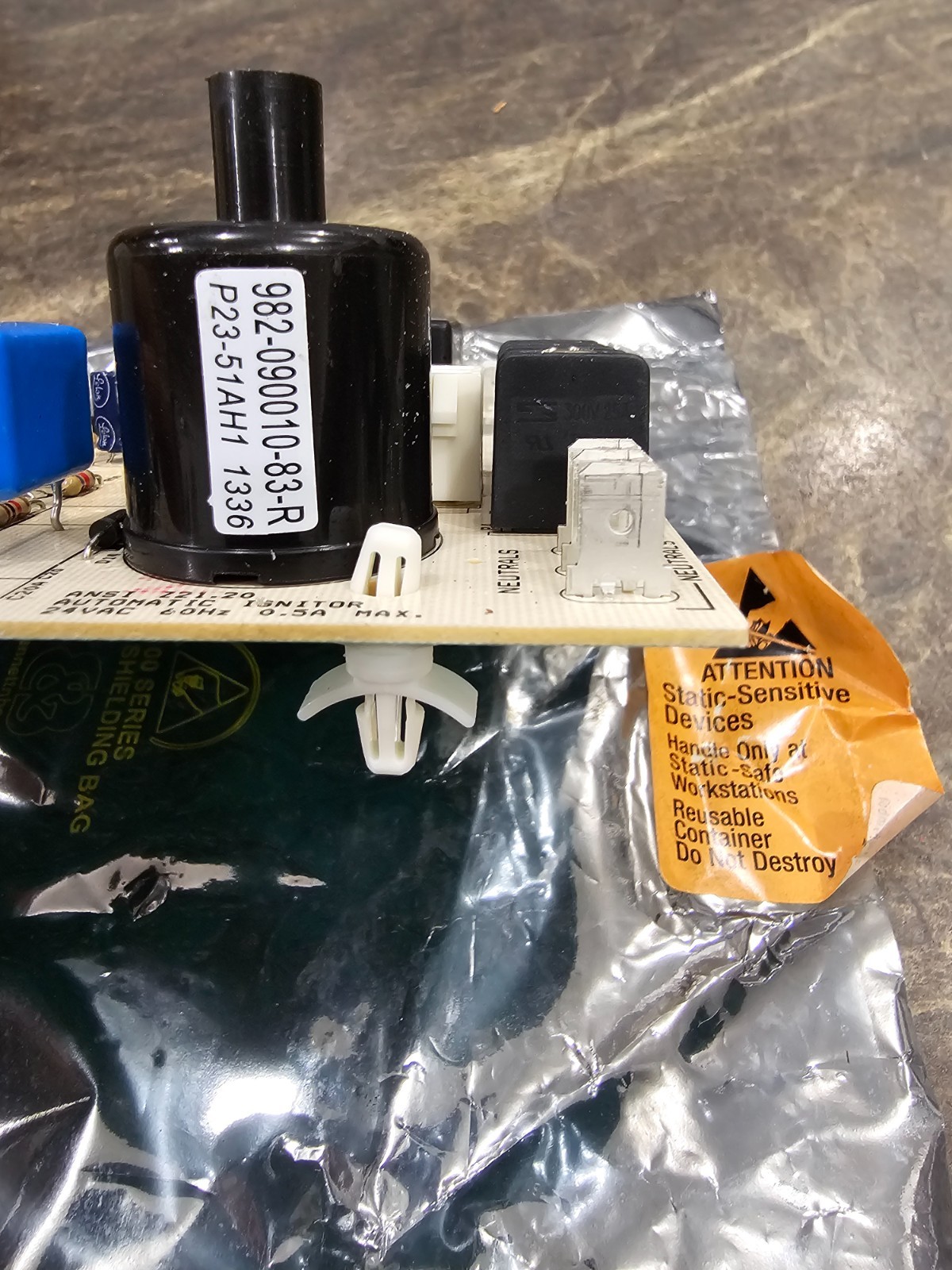 Rheem Ruud 62-24140-04 Spark Ignition Control Circuit Board 1028-928A