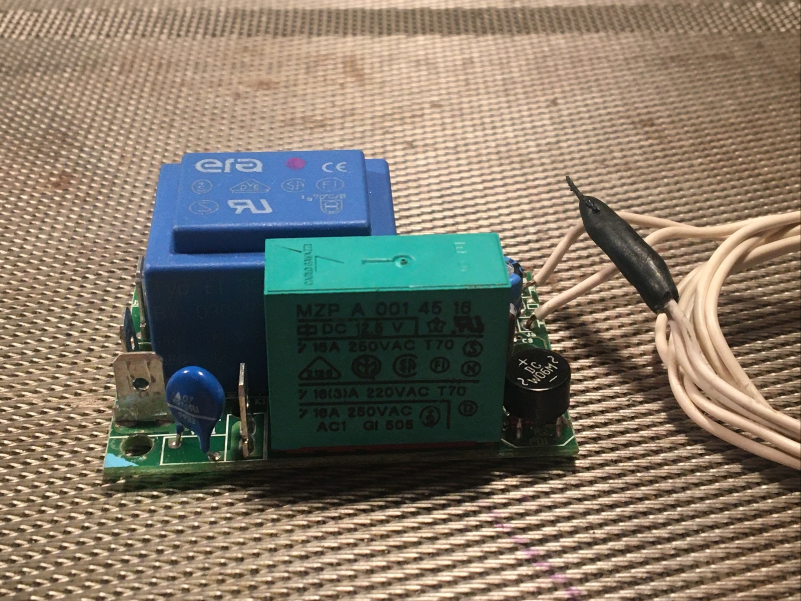 DeLonghi ac model: PAC03U Power Supply Board