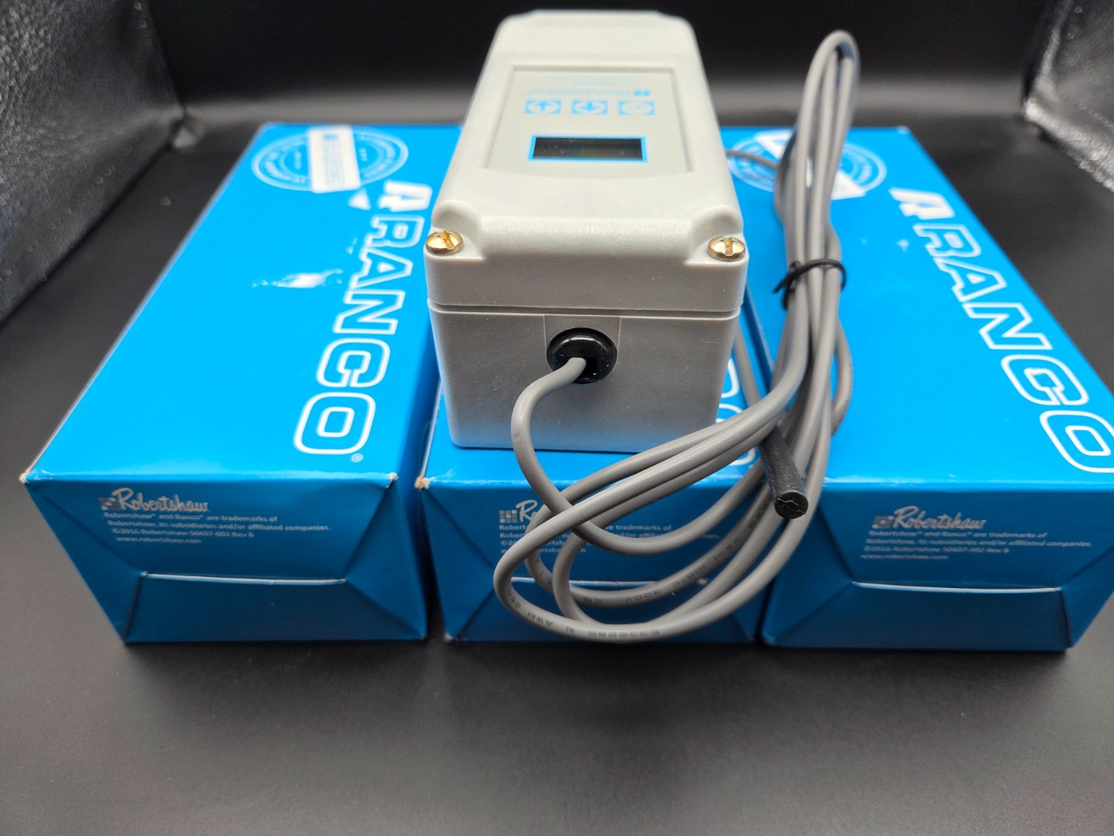(x4) Ranco ETC-111000-000 Electronic Temperature Control 120/208/240V AC /J26-02