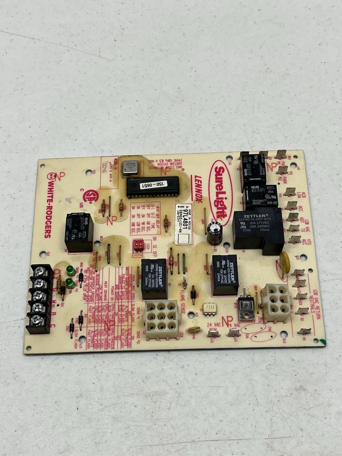 Lennox 97L4801 Furnace Control Board 50A62-121-04 30 Day Warranty