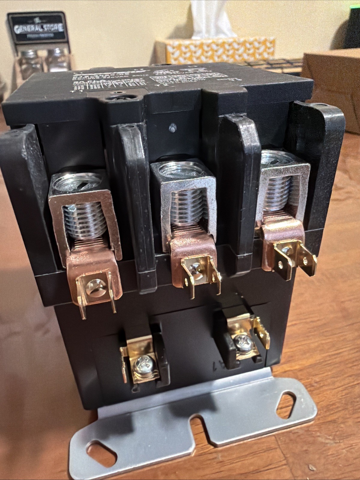 Definite Purpose Contactor, 3 Pole, 90 A, 208/240 Coil, Copeland 912-3090-06