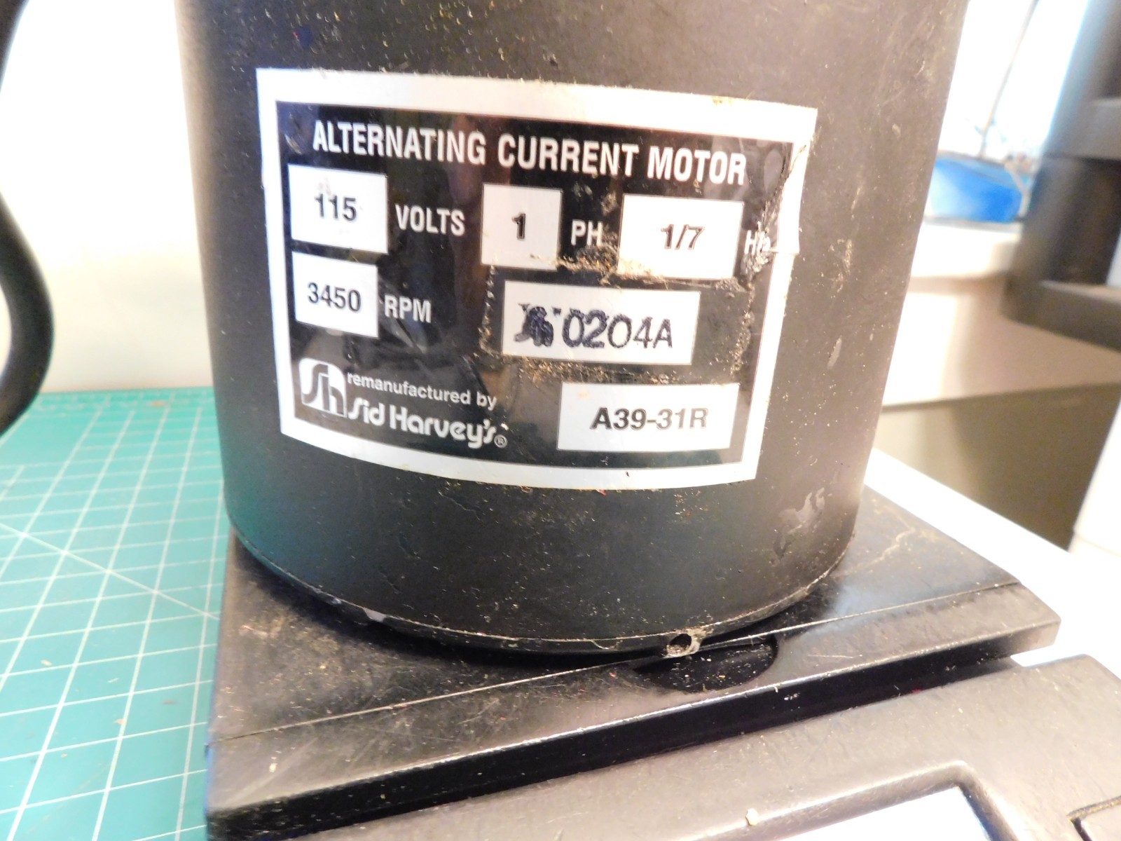 Sid Harvey’s 1/7hp 115v 3450rpm #A0204A/A39-31R AC 1-Phase Motor w/Fan Tested