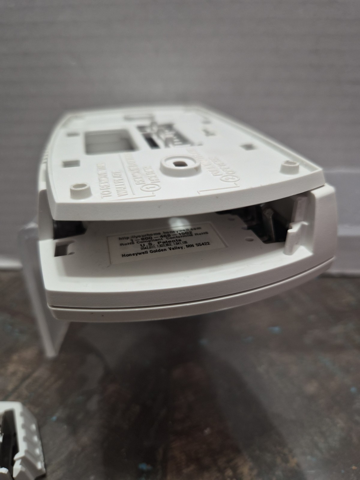 Honeywell RTHL3550d1006 Non- Programable Thermostat RTHL3550D Tested And Working