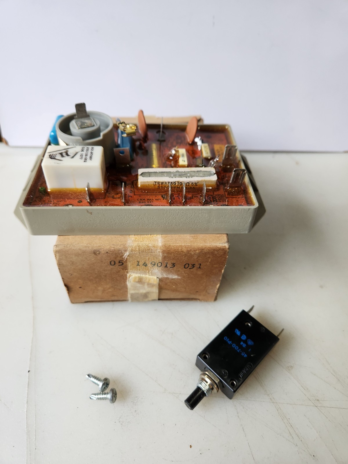 Fenwal Automatic Gas Ignition Control Module 05-149013-031 – NEW – OEM – E3B-