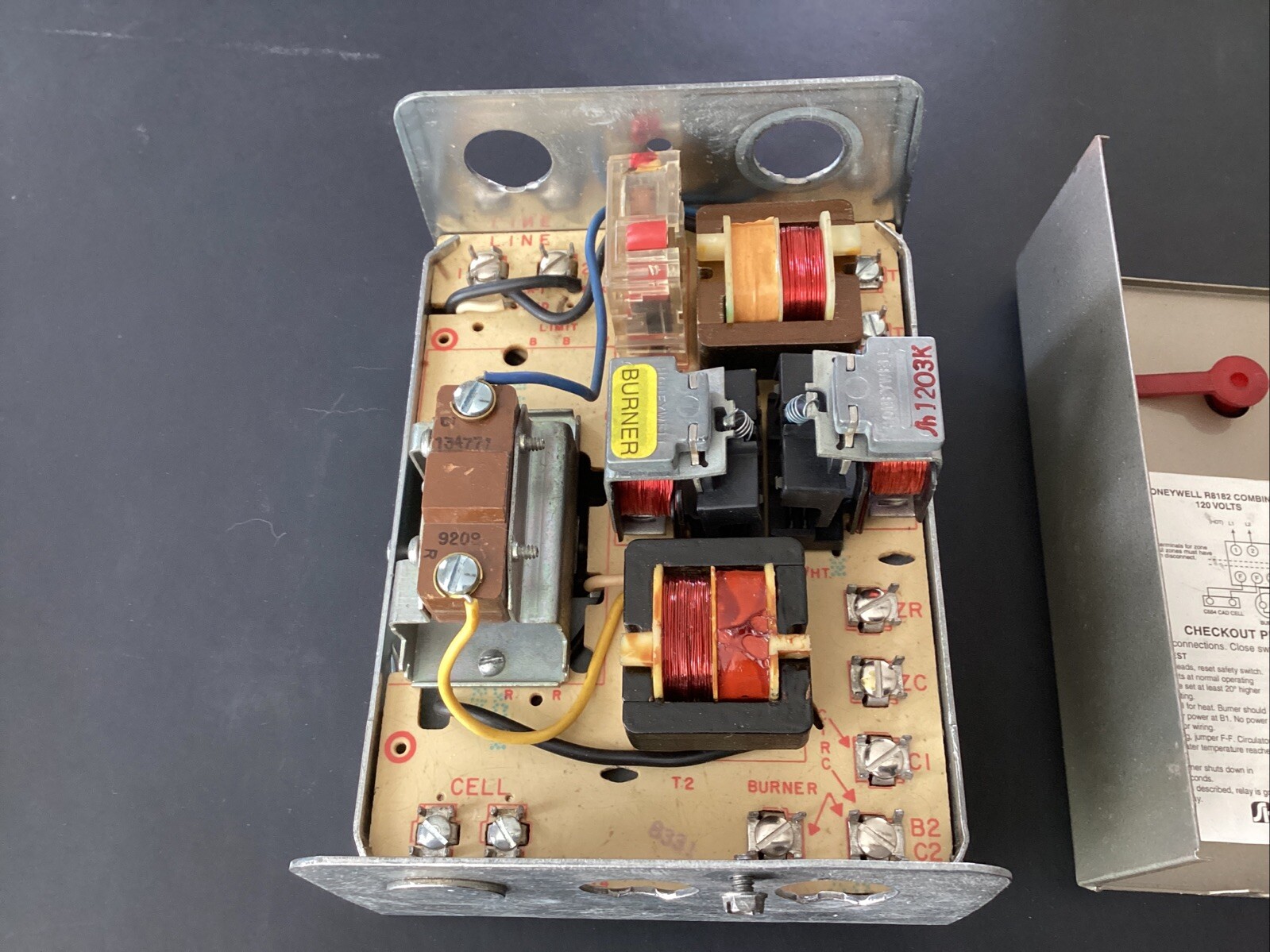 Honeywell Combination Control R80-50R Sid Harvey R8182B R8182E Vertical Mount