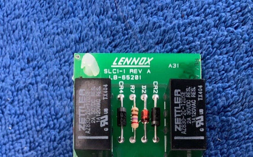 New Lennox SLC1-1 LB-65201 16J94 FM21 Heat Pump Service Light Control Board
