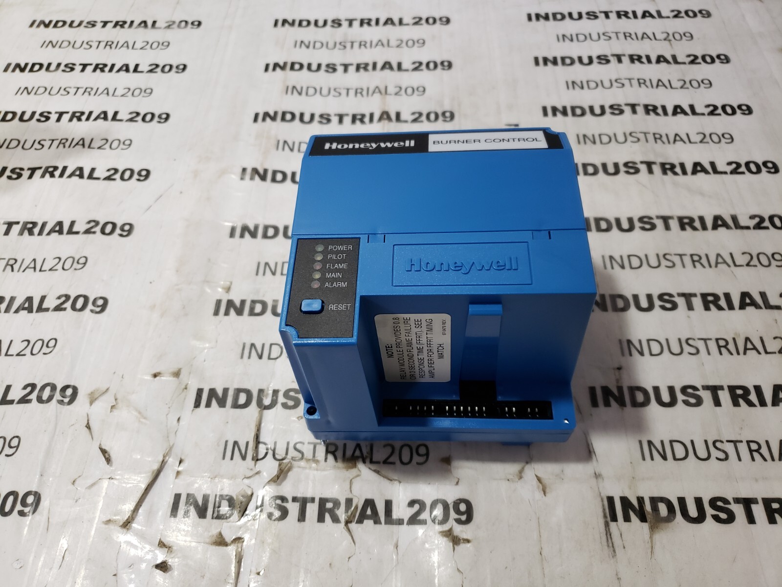 HONEYWELL 7800 SERIES BURNER CONTROL RM7890 A1015 NEW IN BOX