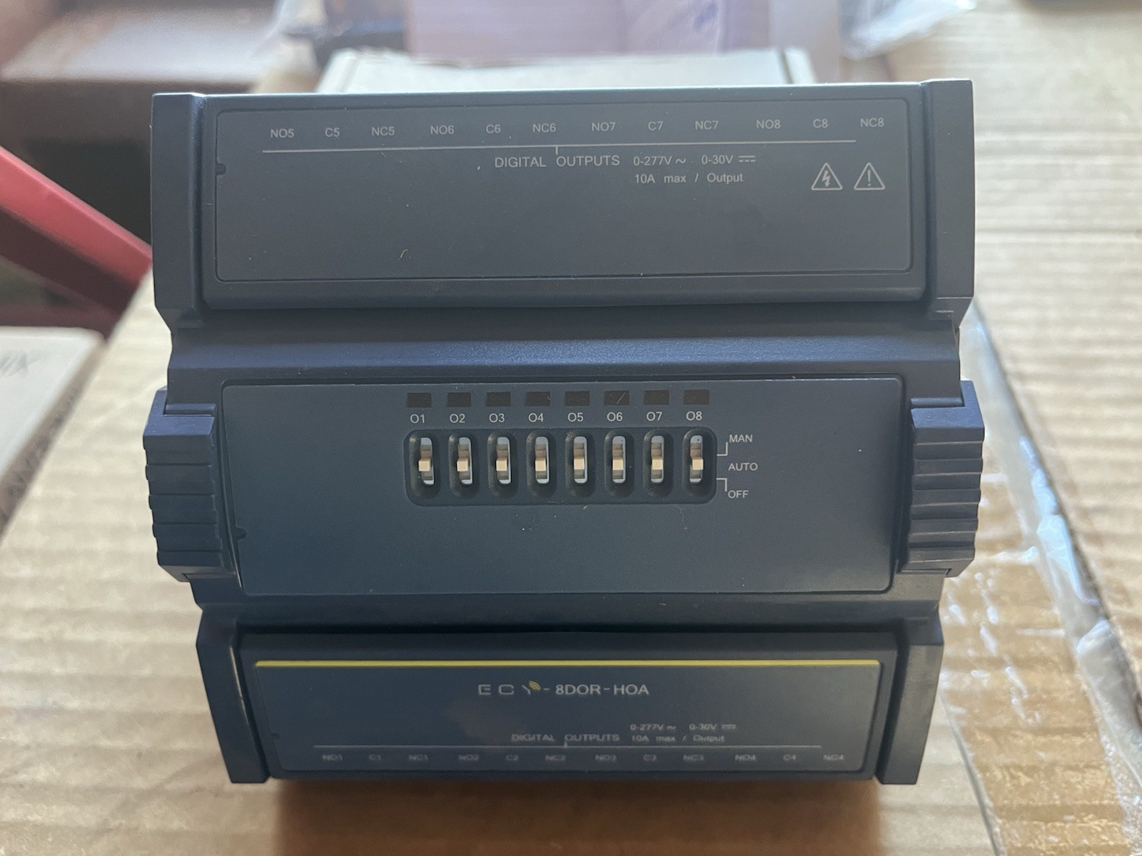 Distech Controls ECY-8UI6DOT-HOA Eclypse I/O Module, 8 Inputs & 6 Digital Output