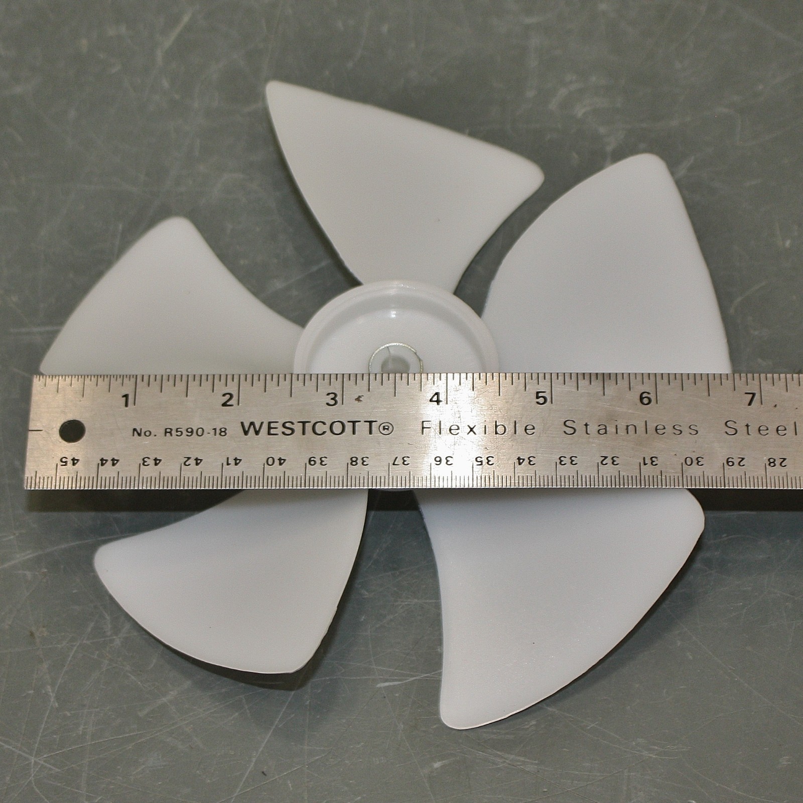 (15) Thorgren Fan Propeller 5C178, 7″ OD, 5/16″ Bore, 5 Blade, CW, White Plastic