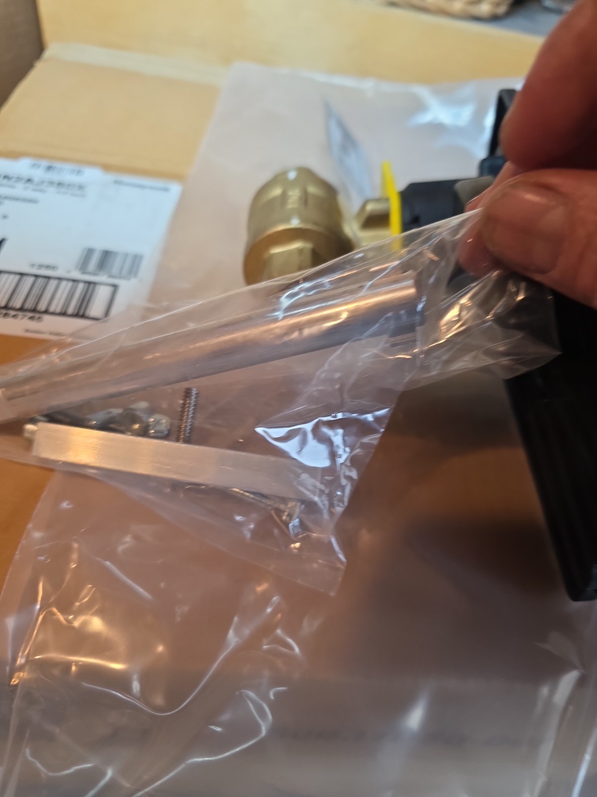 Honeywell VBN2AJ3S0X Ball Valve 2 Way 1/2 In NEW *WE*SHIP*TODAY*