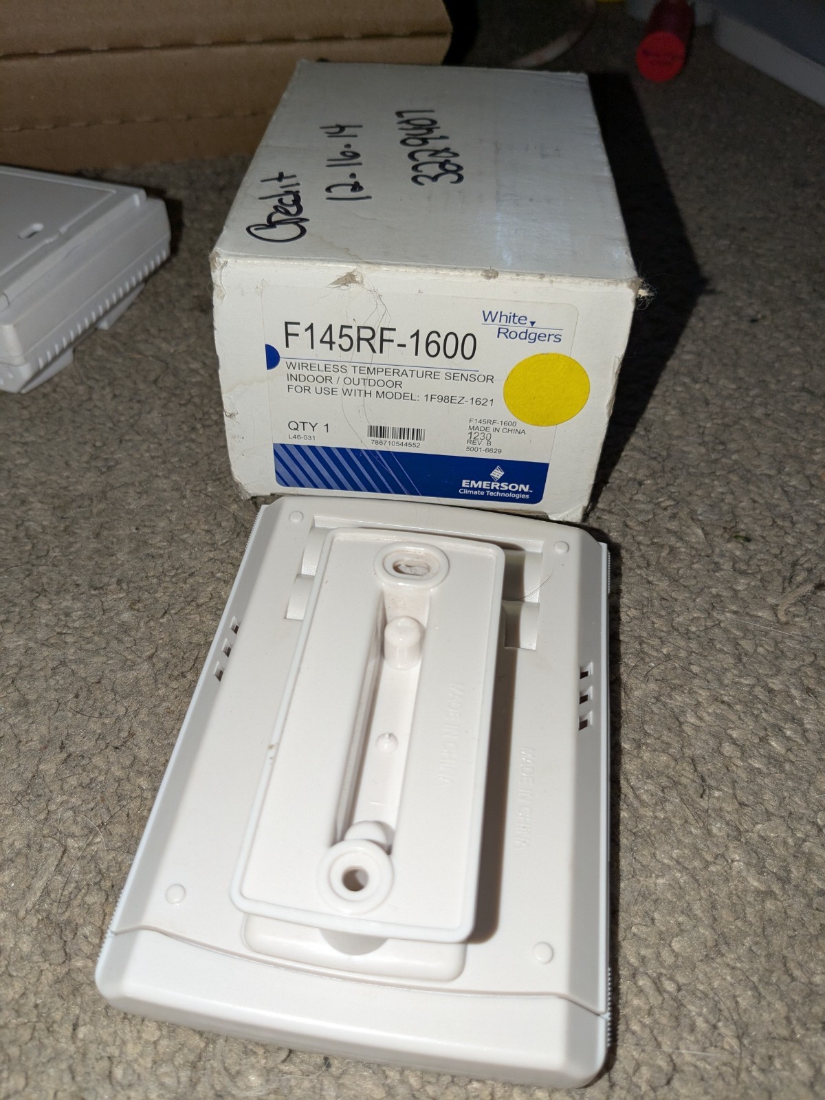 Emerson F145RF-1600 Wireless Temp Sensor Indoor/outdoor White Rodgers New