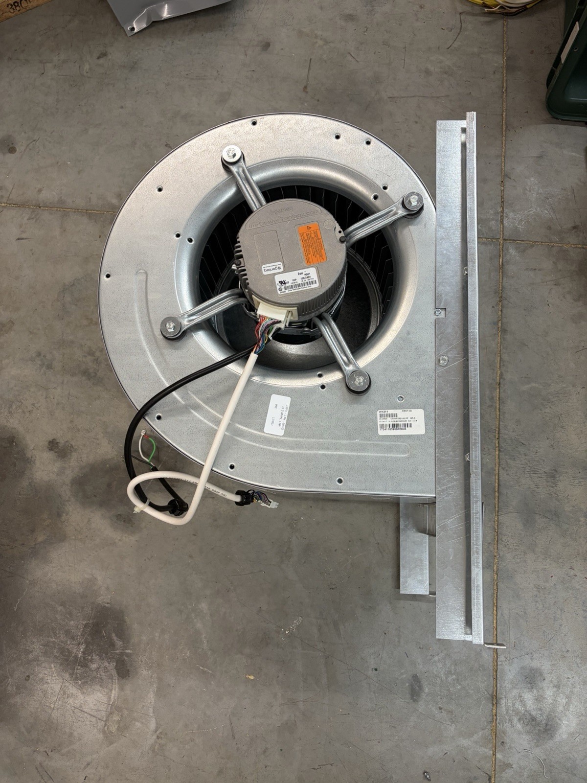 First Co Blower Assembly 9-340-1471 340-147-1 MDC100 ECM Motor W1211 Housing