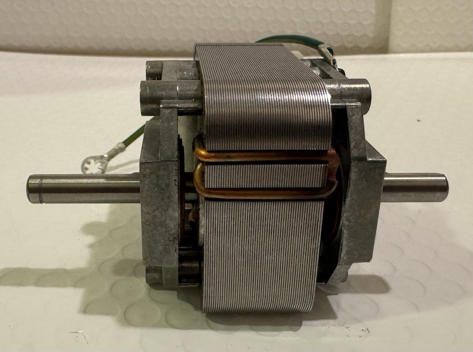 HC21ZE121A Draft Inducer Motor for Carrier Furnaces & Bryant and Payne Furnaces