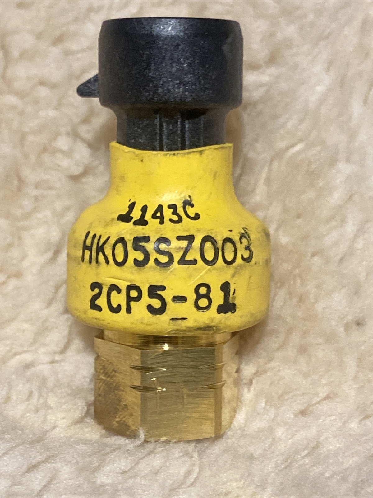 1PC NEW HK05SZ003 Pressure Transducer 2CP5-81. New. Free Fast Shipping.