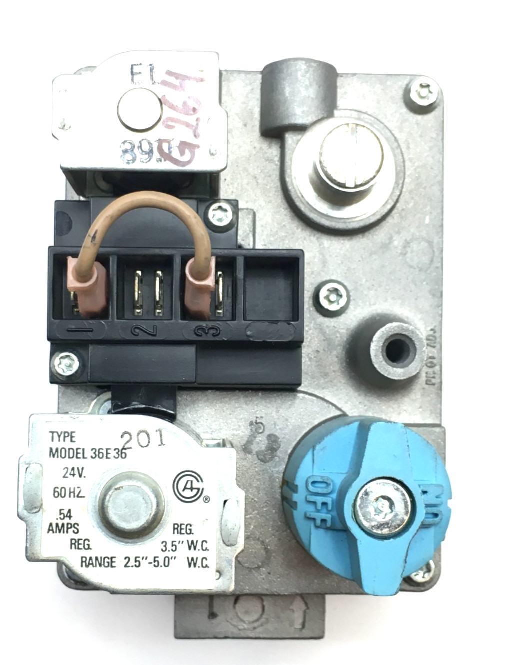 White Rodgers 36E36 201 HVAC Furnace Gas Valve EF32CW181A 1/2″ used #G264