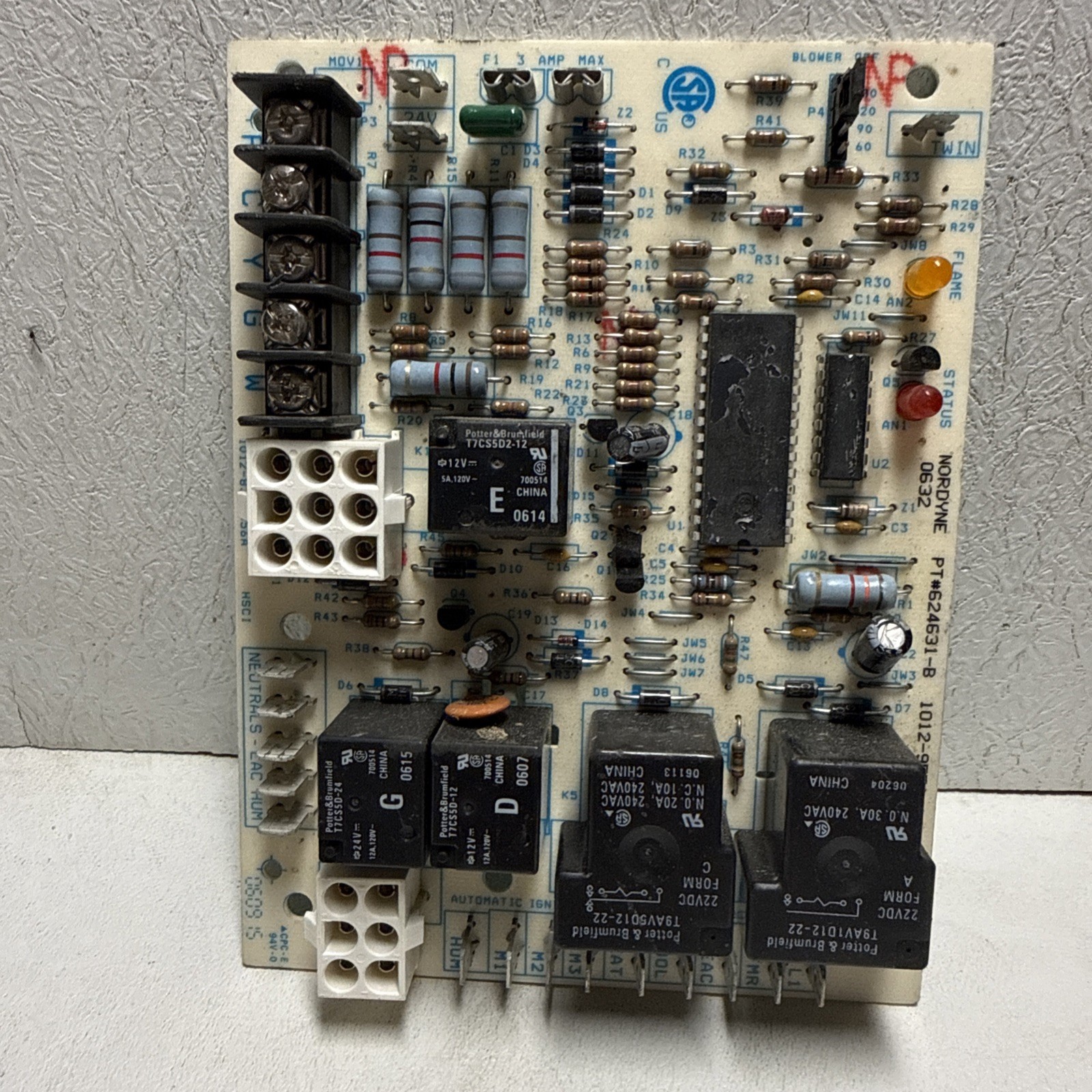 Nordyne 624631-B Furnace Control Circuit Board 1012-955A