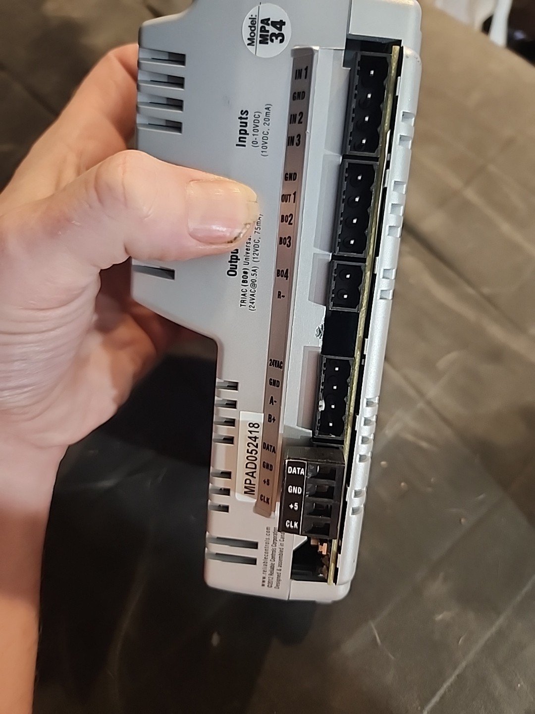 Reliable Controls Mach-ProAir BACnet Building VAV Controller MPAG284142 RARE 2e
