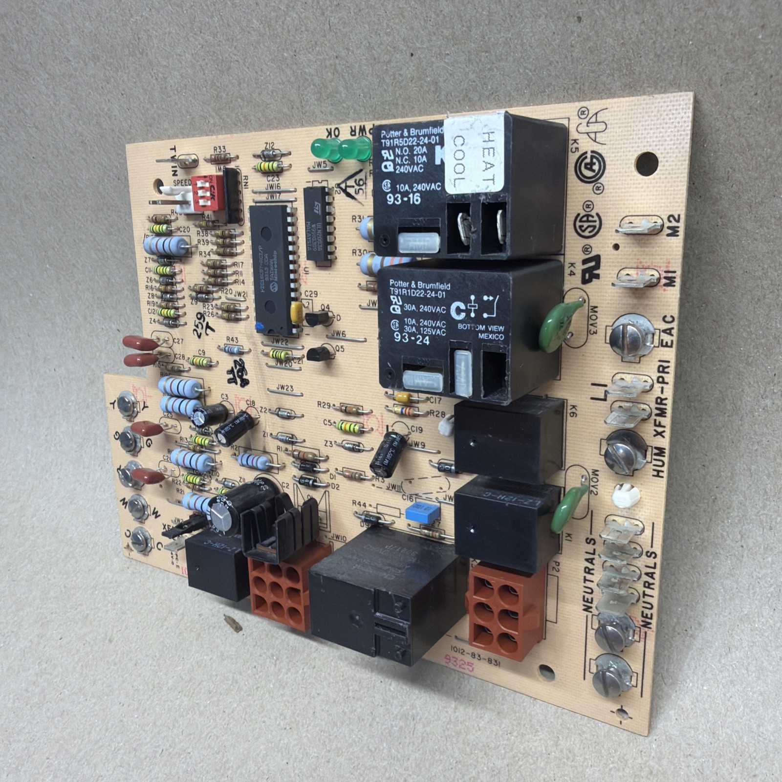 Rheem Ruud Weather King 1012-831 Furnace Fan Control Circuit Board 62-22694-11