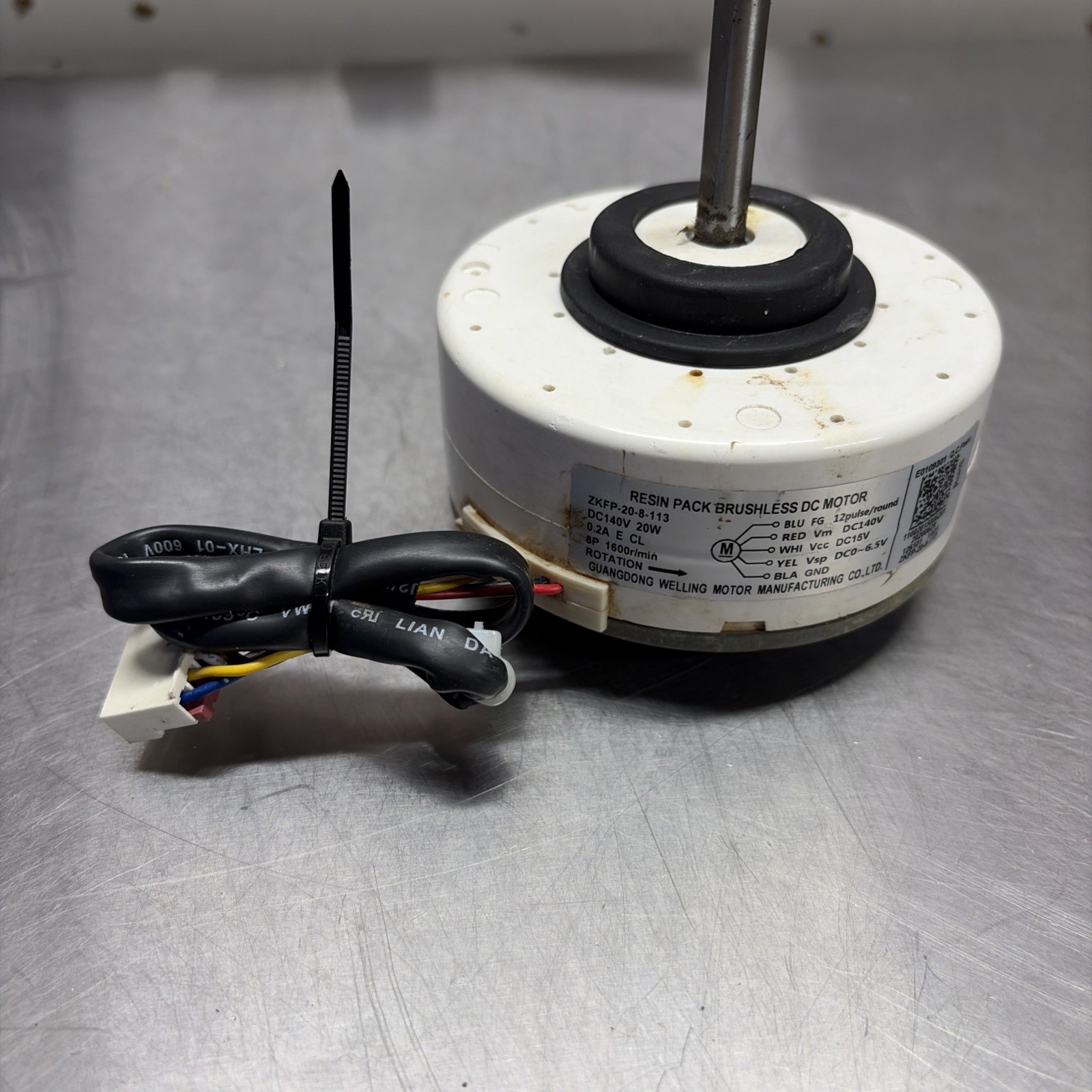Midea MrCool ZKFP-20-8-113 BRUSHLESS DC MOTOR 140V 20W 1600RPM