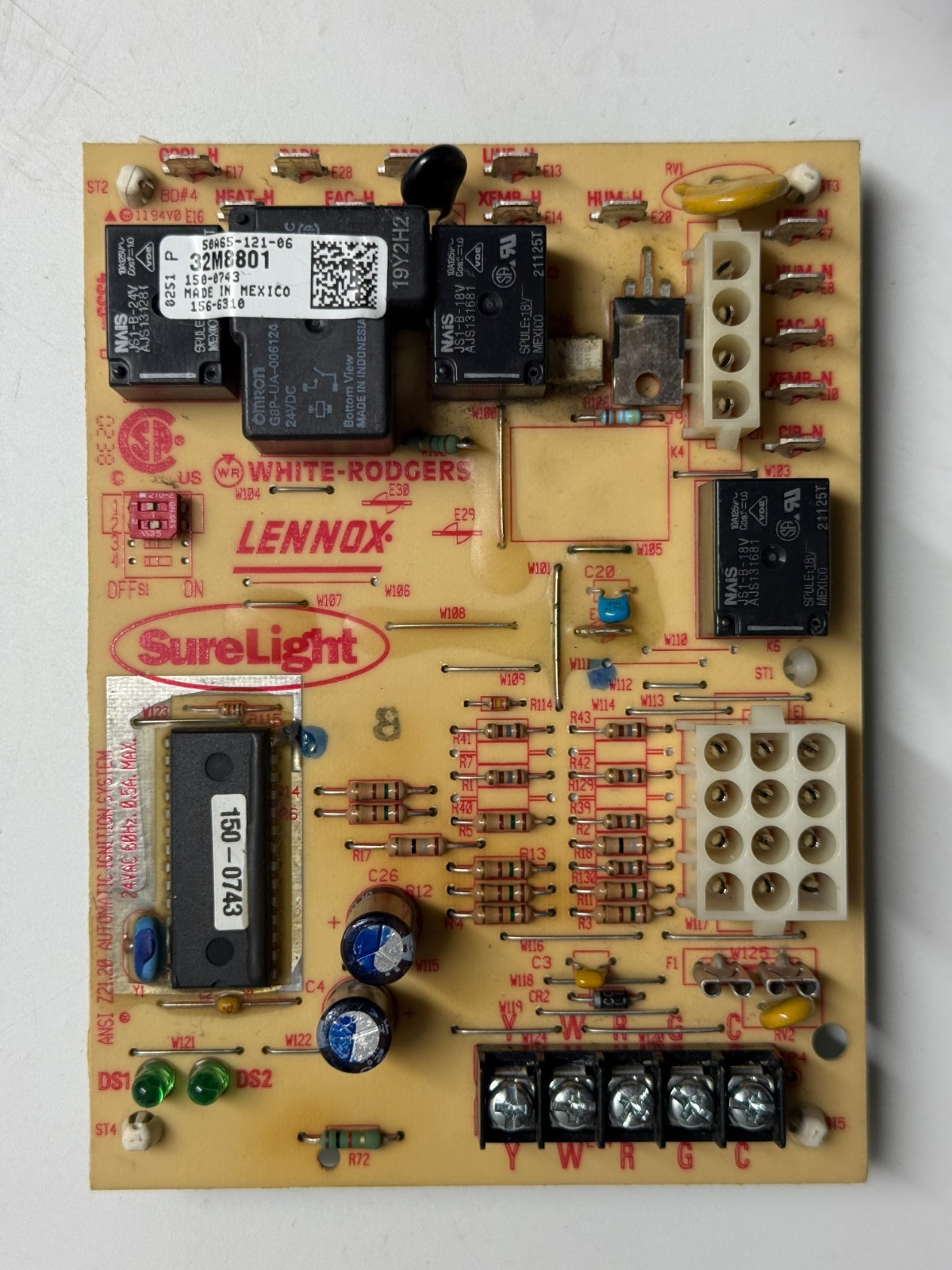 White Rodgers 50A65-121-06 LENNOX 32M8801 Integrated Fan Control Circuit Board