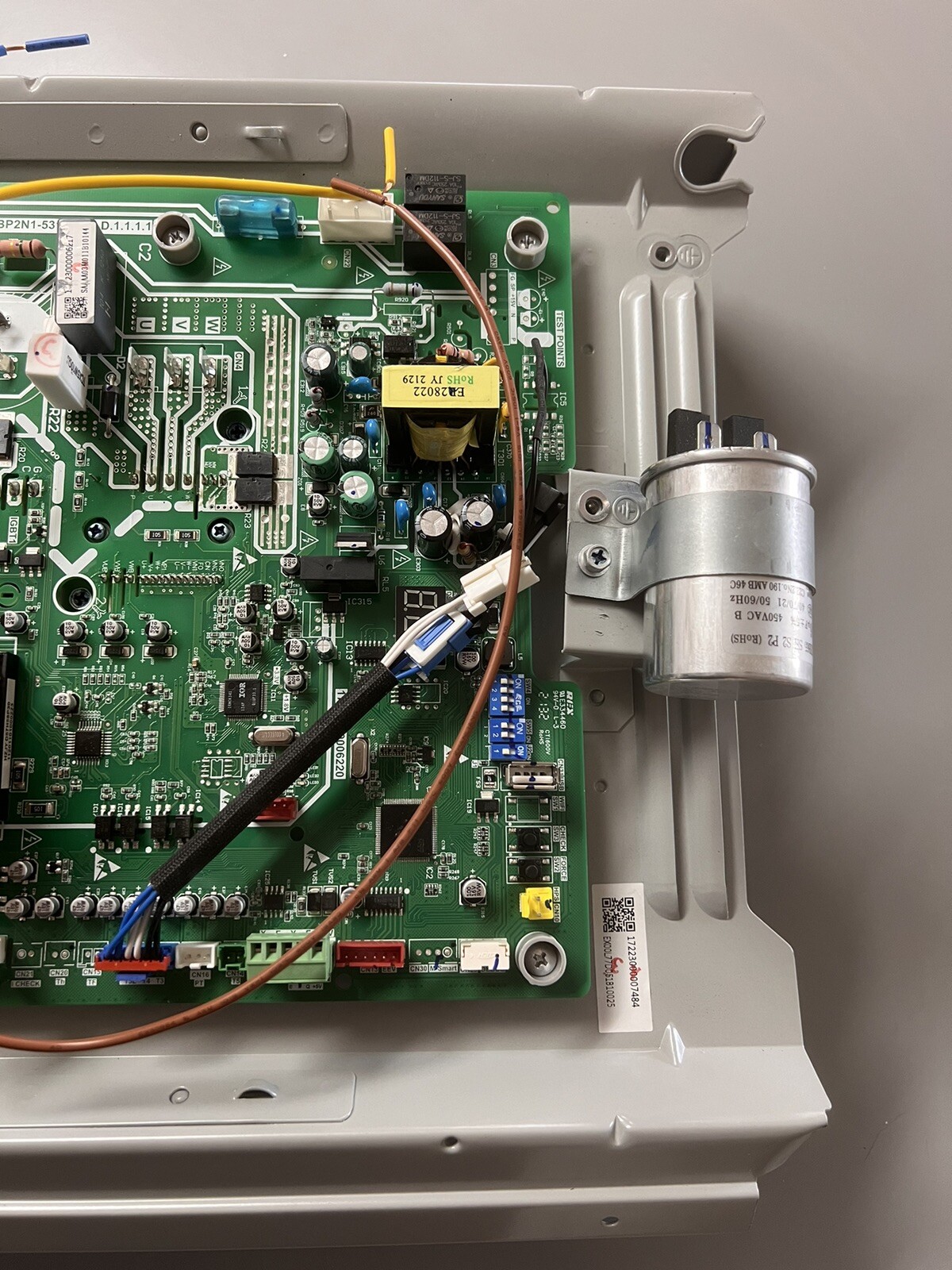Bosch Thermotechnology Corp. 8733955391 Control Board Assembly New Open Box