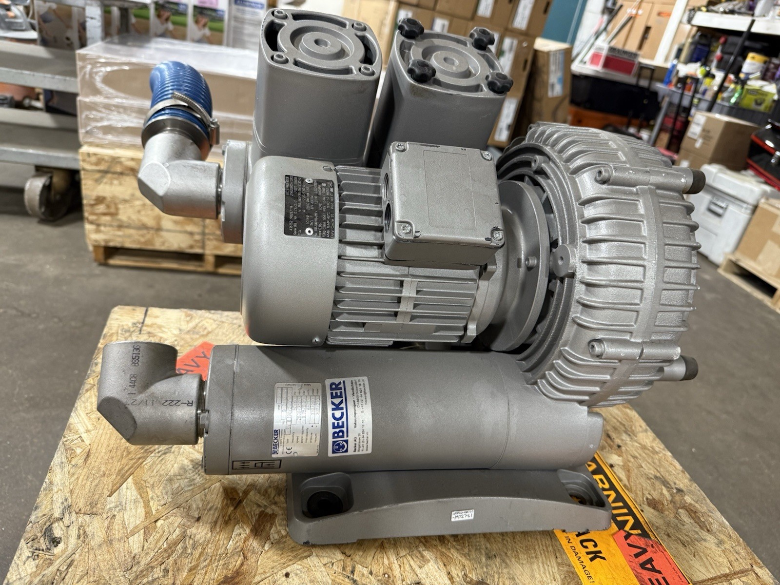 Becker SV 8.190/2-01 VSF Regenerative Blower 2800/3400RPM see specs works!