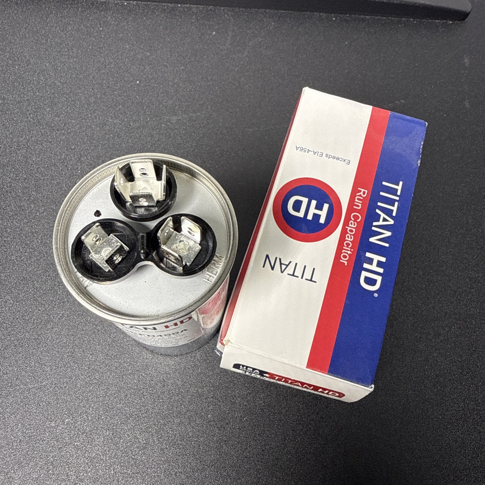 Titan HD PRCFD455A American-Made Motor Run Capacitor – Round 45/5 MFD (2D2)