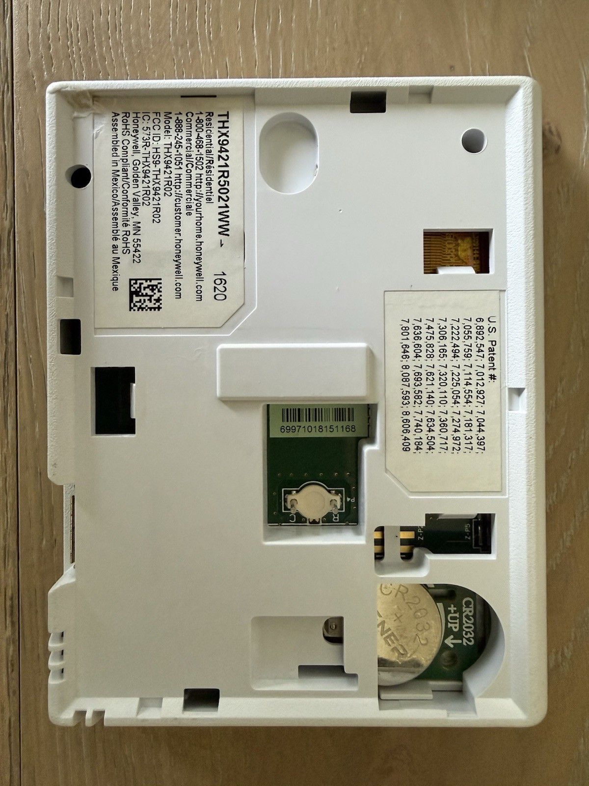 Honeywell THX9421R5021WW Touchscreen Programmable Thermostat + THM5421R EIM