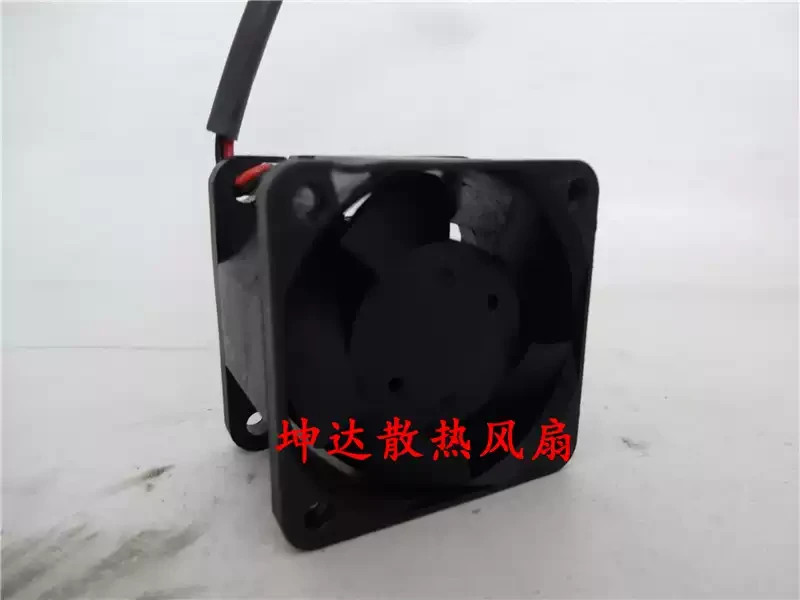 1PCS AVC DV04028B12M 4028 DC 12V 0.45A 4CM 3-wire cooling fan