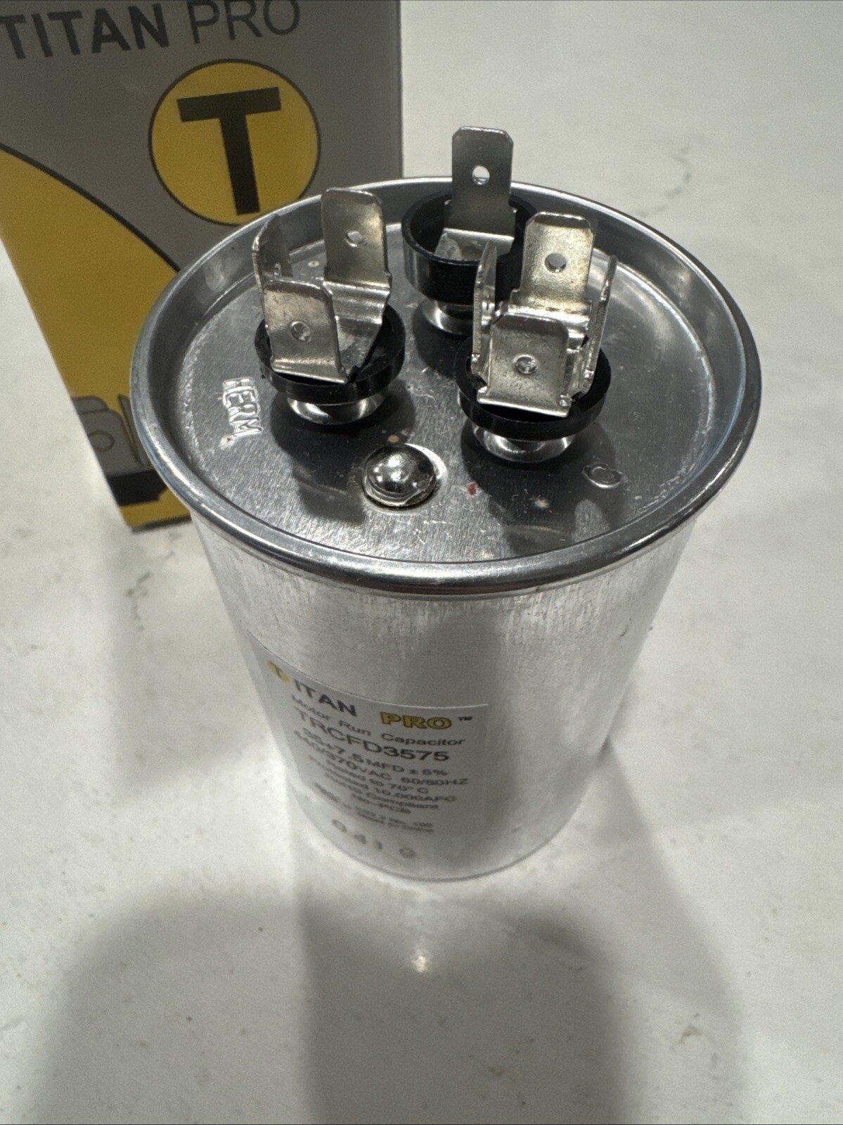 New Titan Pro TRCFD3575 HVAC Motor Run Capacitor 35/7.5 MFD 440/370VAC