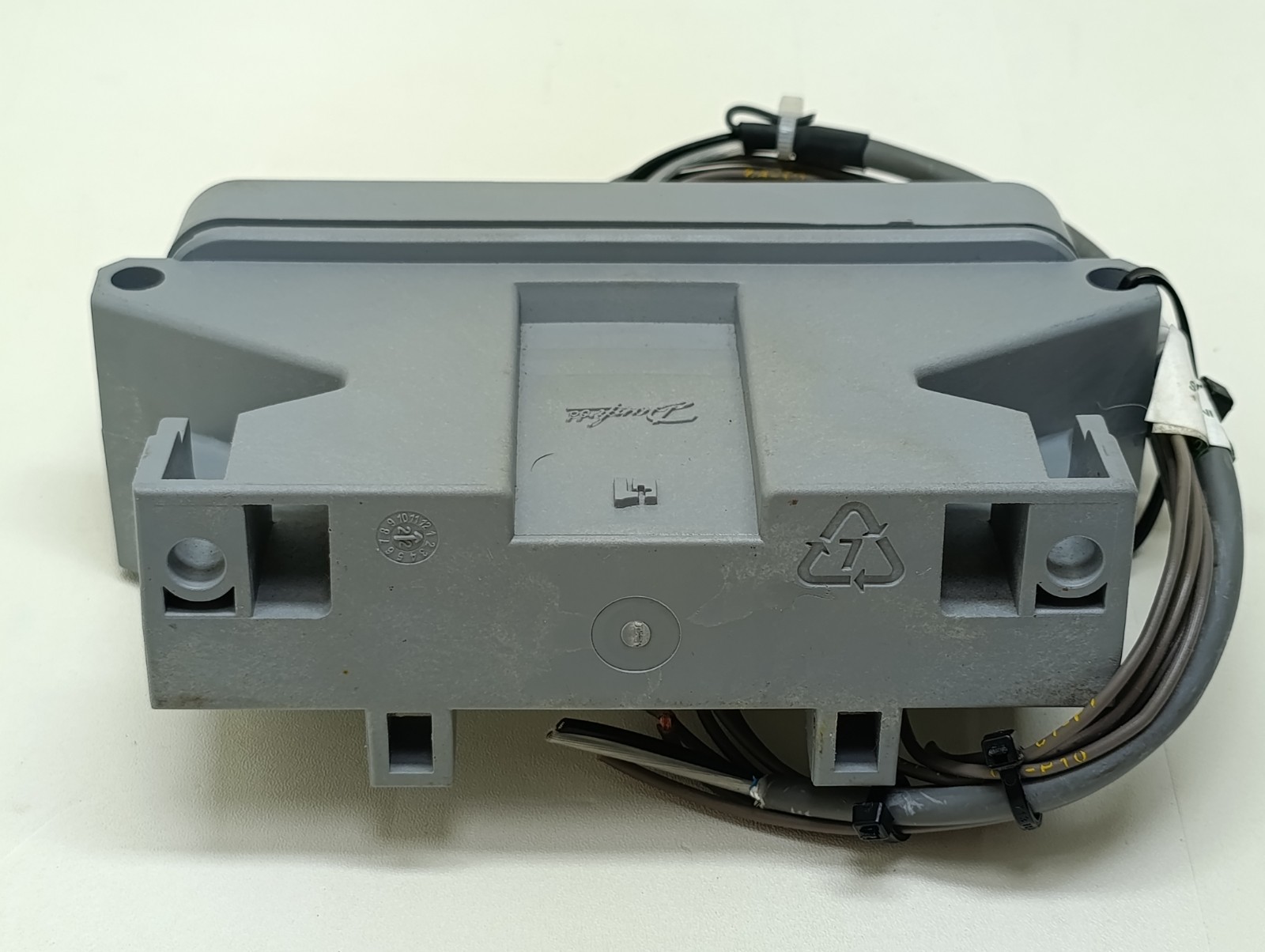 Danfoss 11130915 MC012-110 Programmable Mobile Controller – CAN Bus
