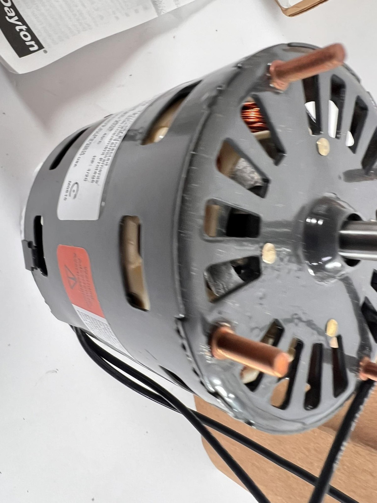 Dayton 3M547E Shaded Pole Blower Motor 1/20 HP 1550 RPM 115V 1PH Sleeve Bearing