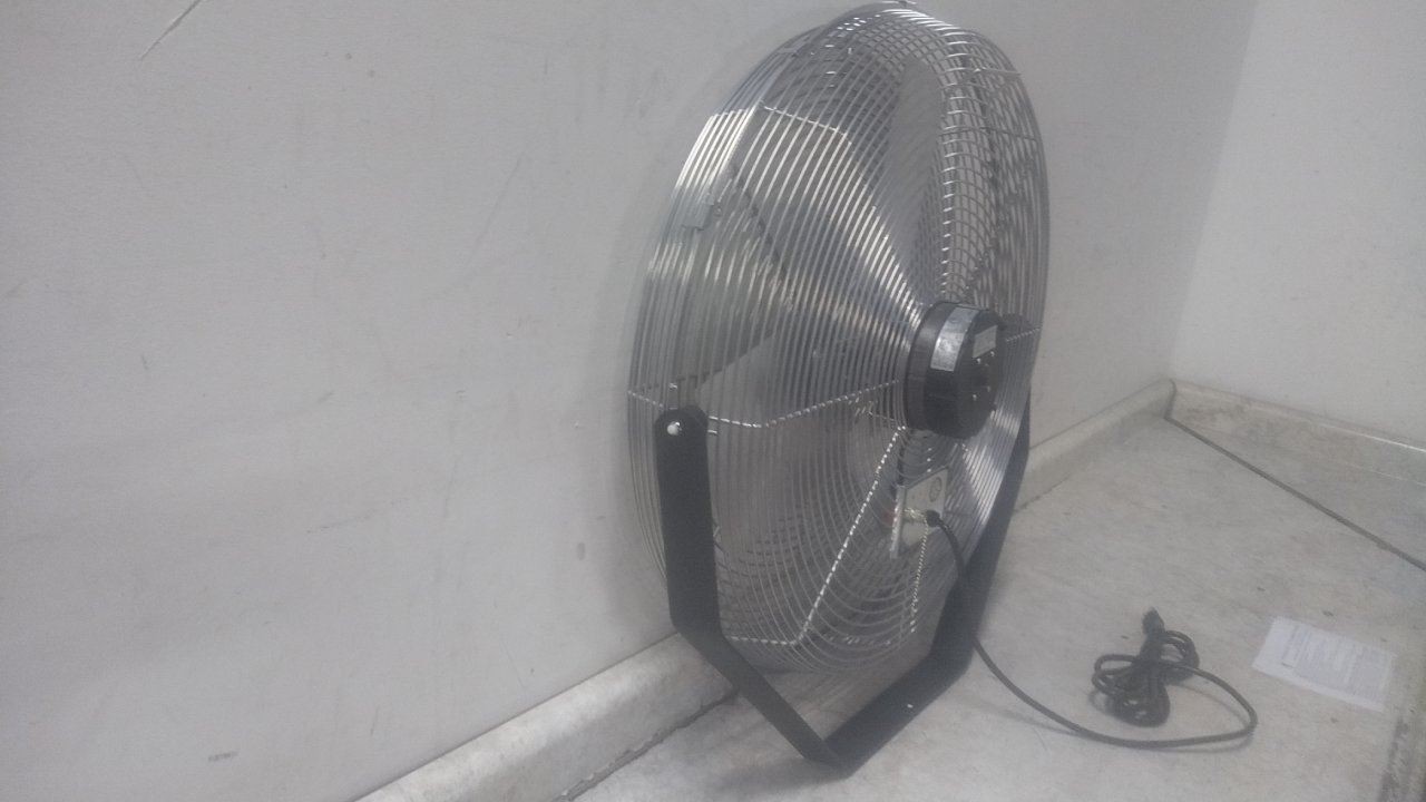TPI Industrial U24-TE 24 In Blade Dia 120V Yoke Mounted Workstation Fan