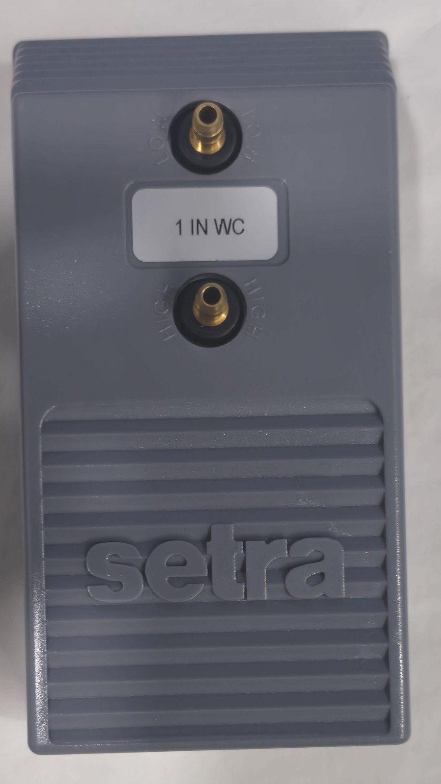 Setra Model 264 Differential Pressure Transducer 26410R1WD2DA1F RANGE:0-0.1″ WC