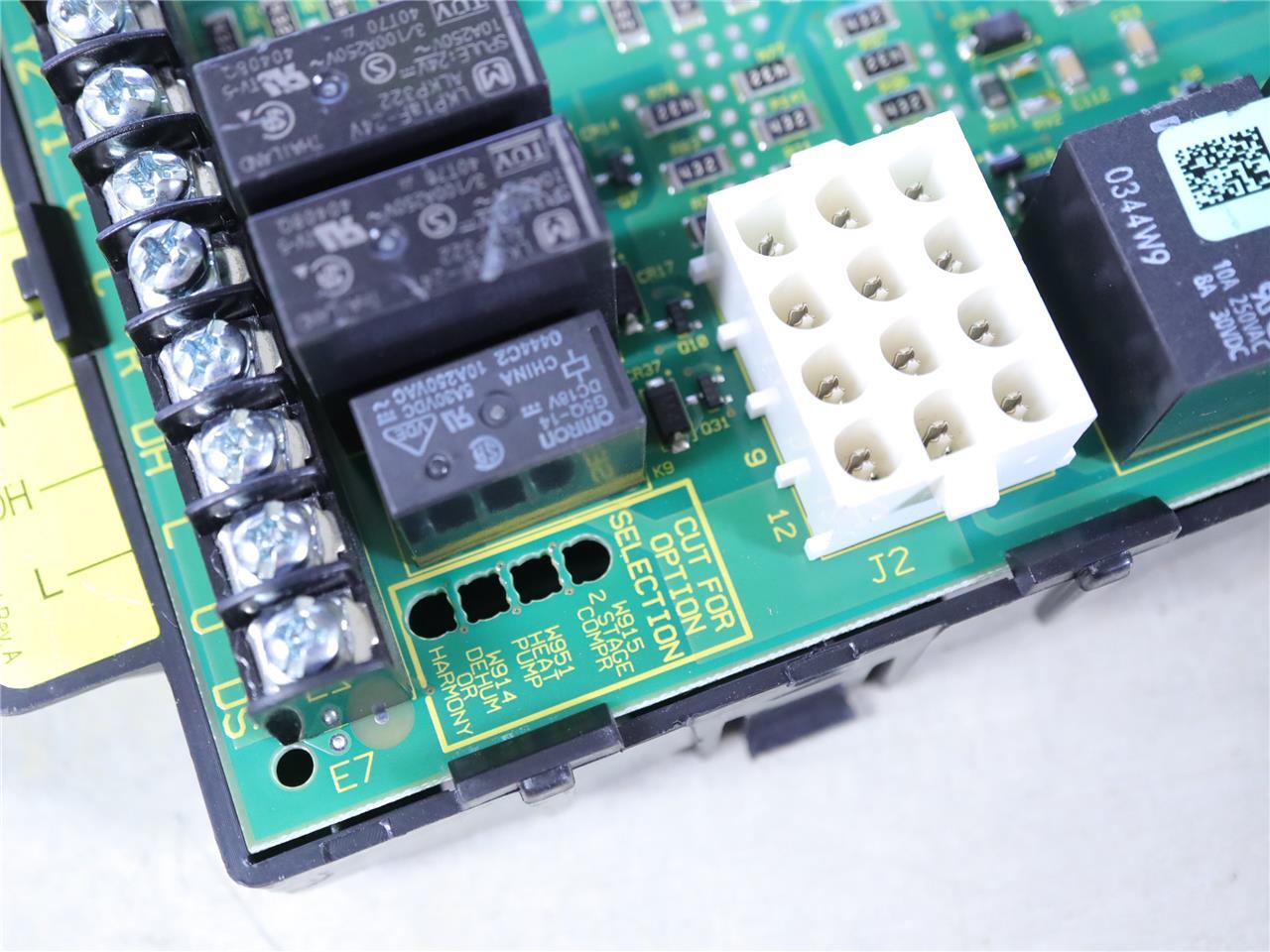 LENNOX 103130-03 Control Circuit Board SureLight S9232F2002