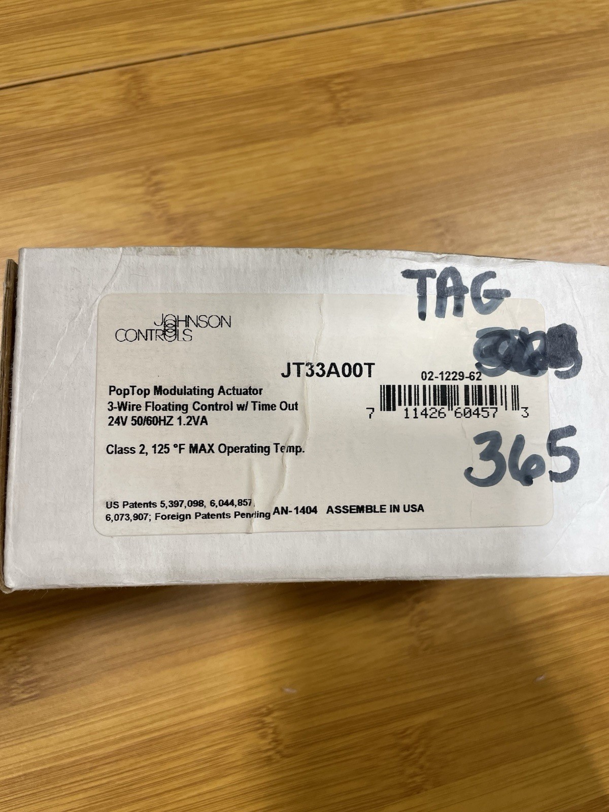 BRAND NEW Johnson Controls JT33A00T Modulating Actuator 3-Wire Floating Control