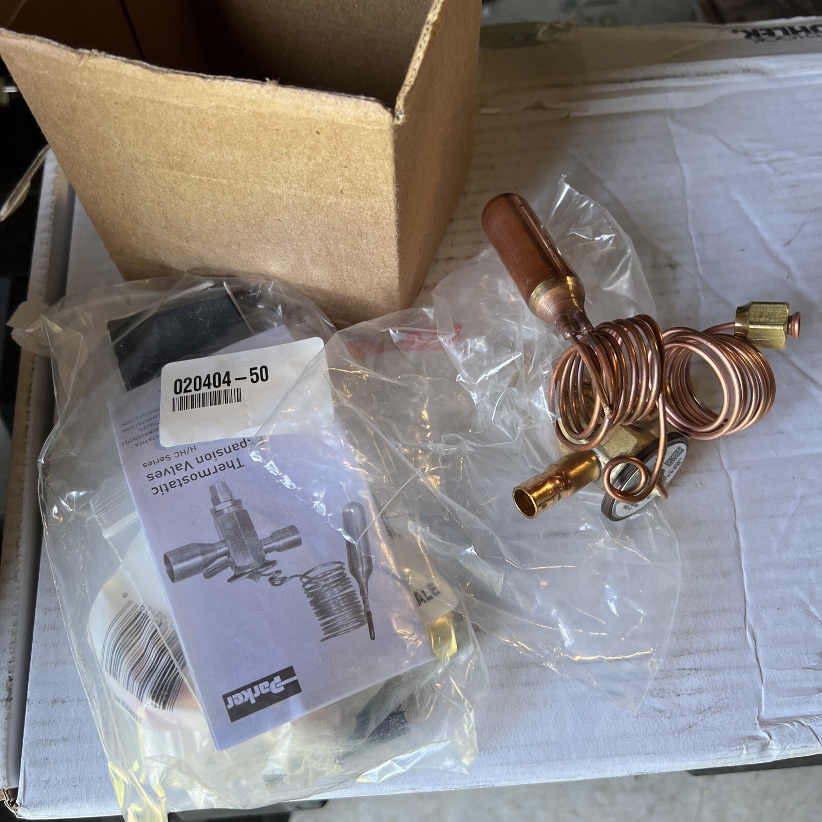 Sporlan Thermal Expansion Valve R22 1-1/2-3 Tons 3/8″ x 1/2″ ODF 044438-04