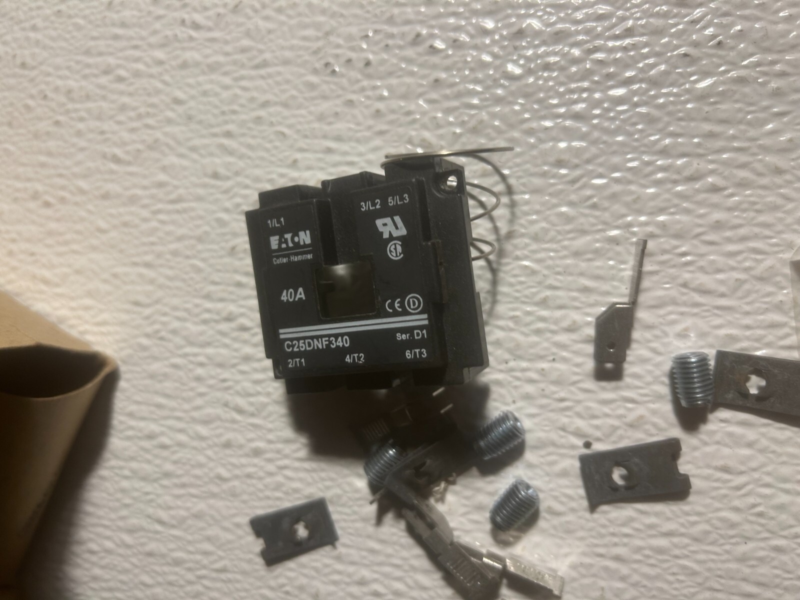 PARTS Contactor Three 3 Pole 40 Amps 240 Volts HVAC Parts