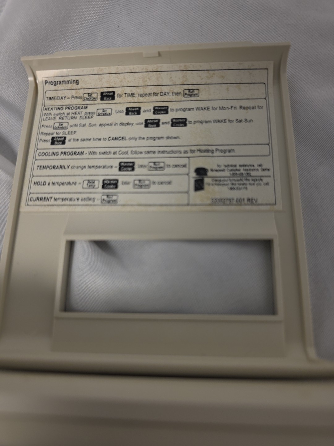 Thermostat Honeywell CT3200 5 and 2 day Programmable Beige Heat / Cold